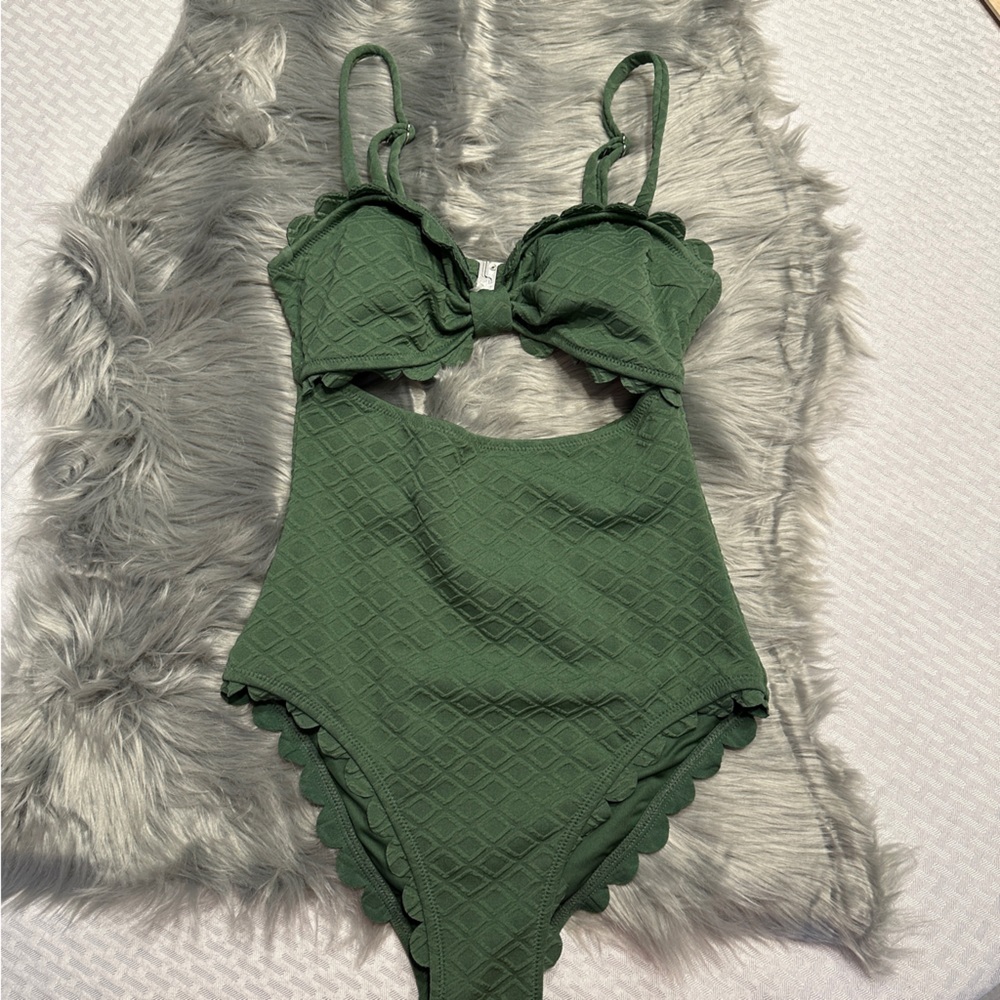 NWT CUPSHE SAGE OLIVE SWIMSUIT SCALLOPED CUTOUTS